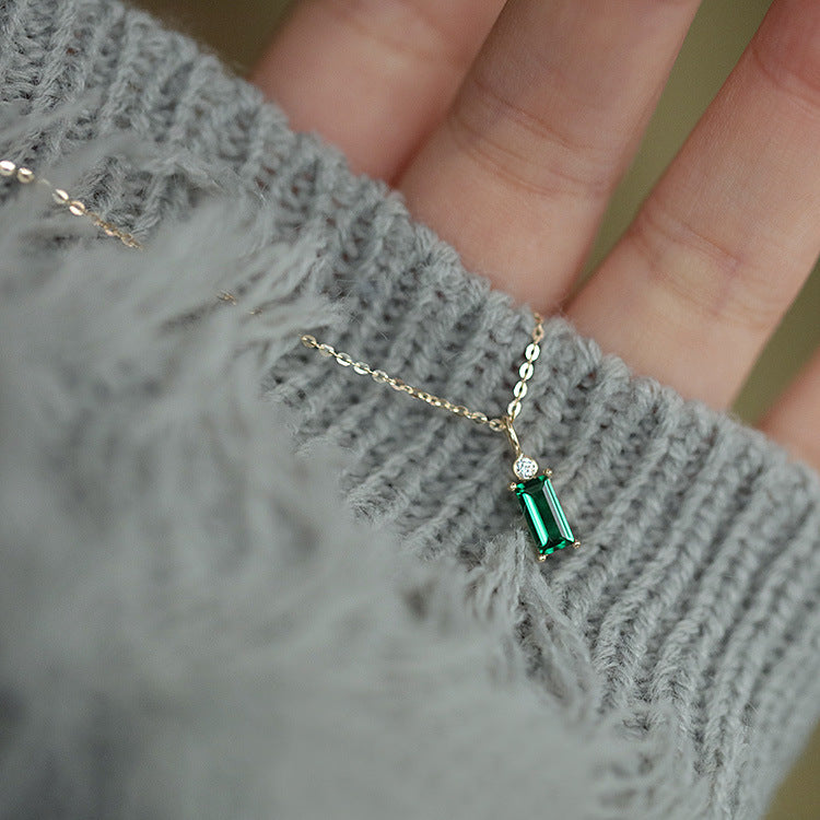 Collier Aaliyah