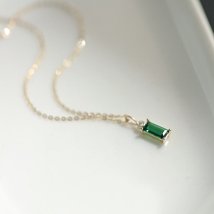 Collier Aaliyah
