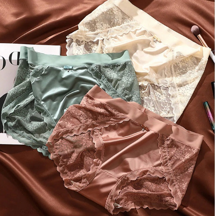 Pack de 5 culottes haute couture en dentelle