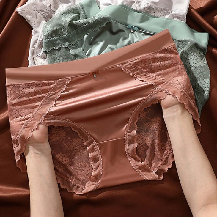 Pack de 5 culottes haute couture en dentelle