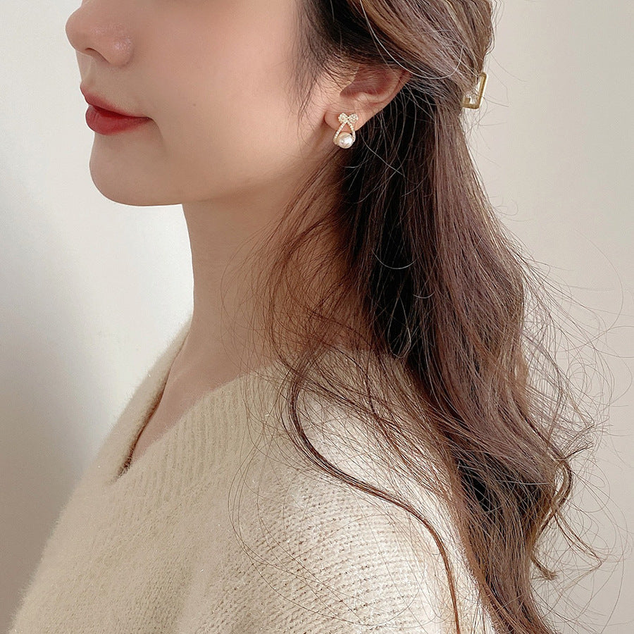 Boucles d'Oreilles Kenza Nœud Pavé de Perles