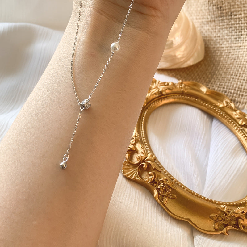 Collier Aiko
