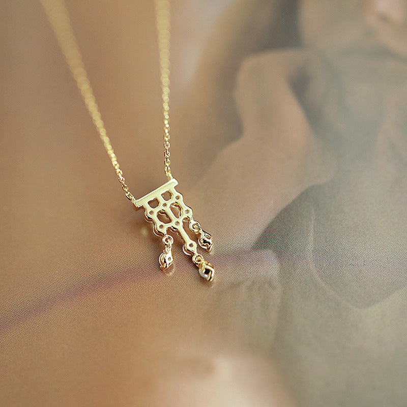 Collier Corinne