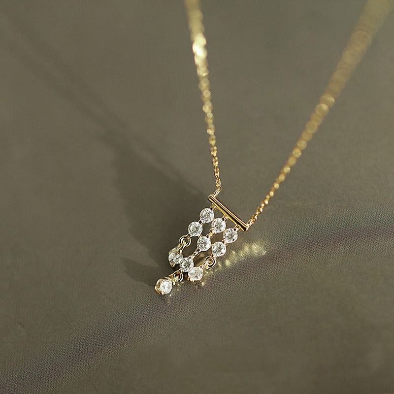 Collier Corinne