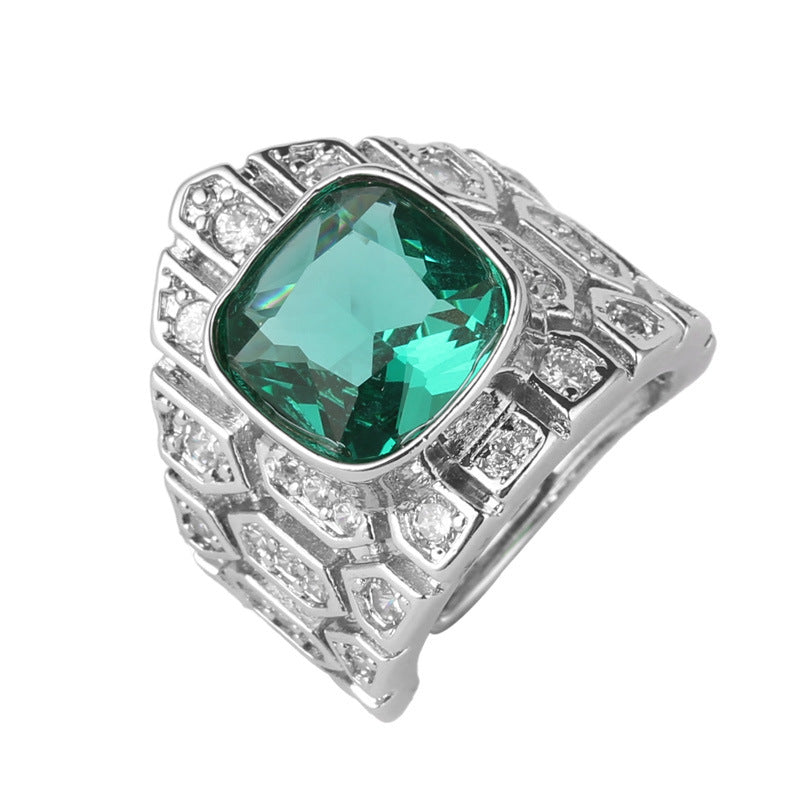 BAGUE EXOTIQUE