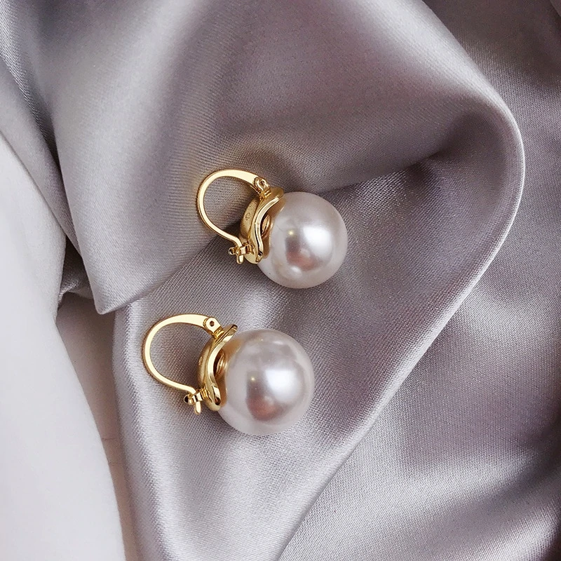 Boucles d'oreilles pendantes Matilda Pearl