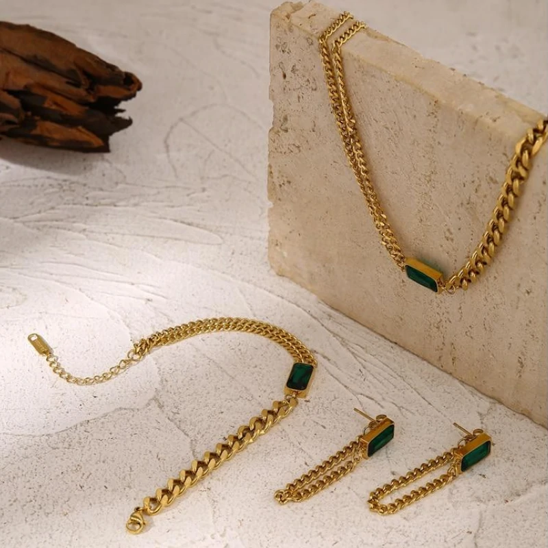 Ensemble de bijoux en cristal vert émeraude